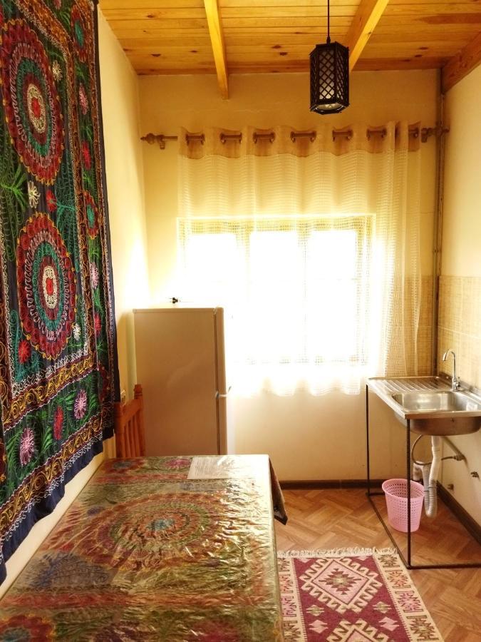 Ethno Guest House Caravan Tamchy Exterior foto